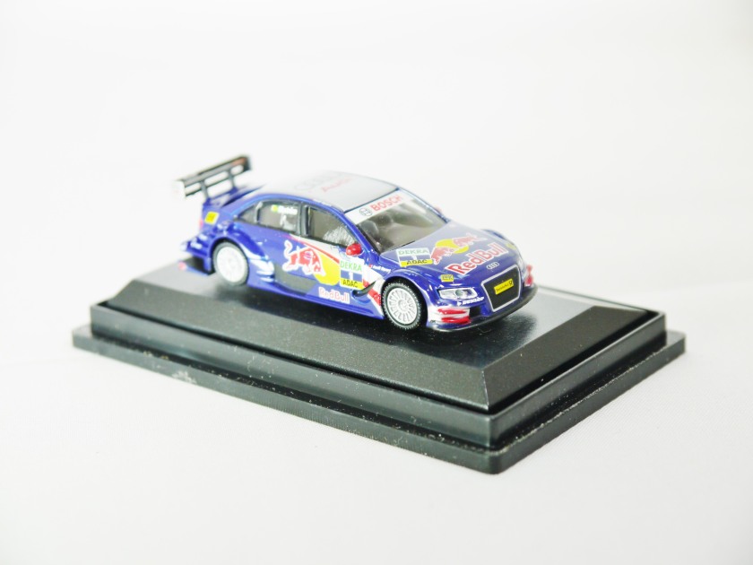 Dickie Schuco 1-87 Audi A4 DTM Red Bull 04